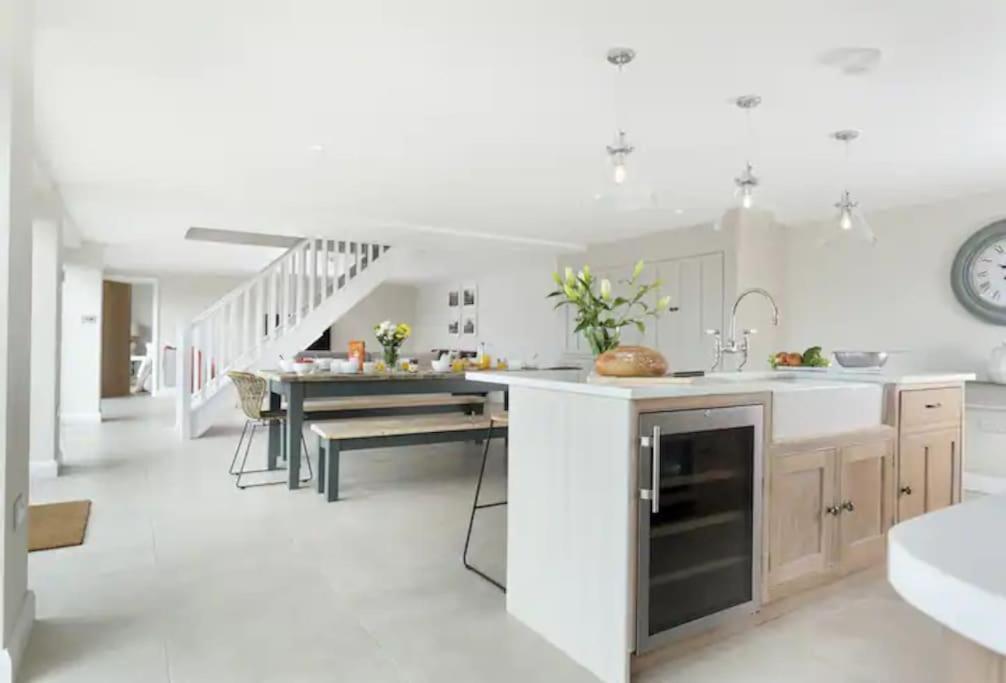 Stone Barn, Contemporary Barn Conversion Cheltenham Buitenkant foto
